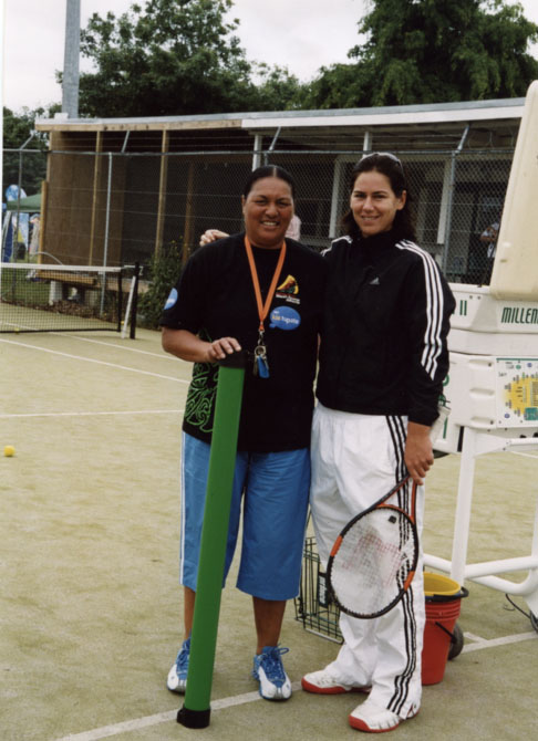 Desrae Garratt & Leanne Baker coaching at Tamariki Day, Mangere Central tennis 2015